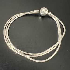 Pandora moments three strand bracelet 18cm
